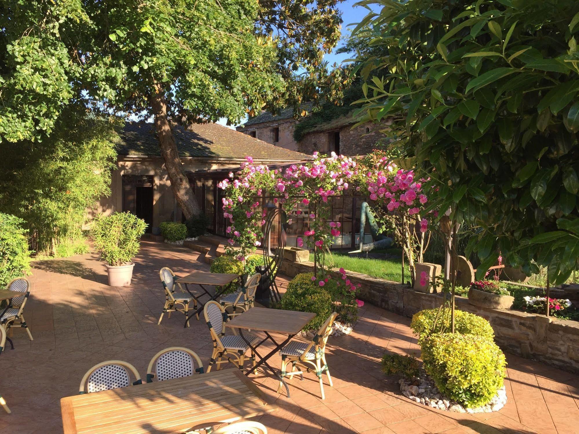 Les Magnolias Hotel Curvalle Exterior foto